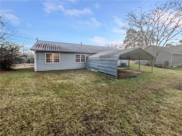 2855 W Highway 166, Carrollton, GA 30117