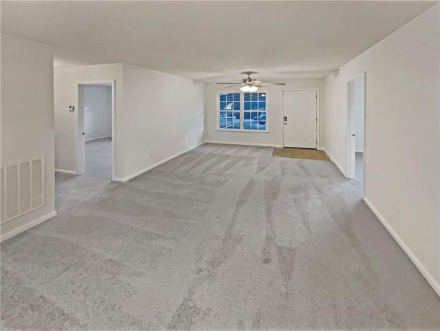 2855 W Highway 166, Carrollton, GA 30117