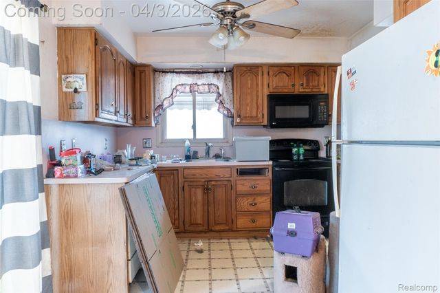 1187 Juneau Road, York Charter Township, MI 48198