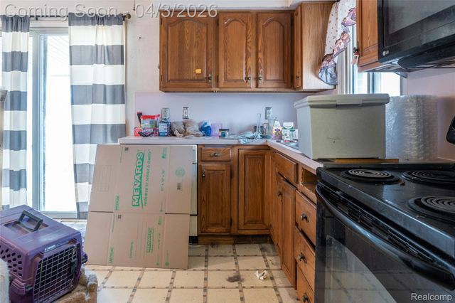 1187 Juneau Road, York Charter Township, MI 48198