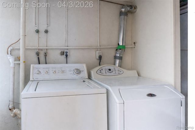 1187 Juneau Road, York Charter Township, MI 48198