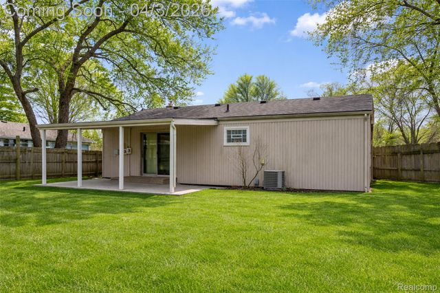 1187 Juneau Road, York Charter Township, MI 48198