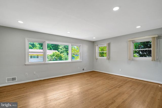 533 N LITTLETON ST, Arlington, VA 22203