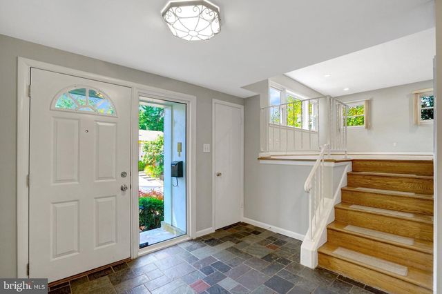 533 N LITTLETON ST, Arlington, VA 22203