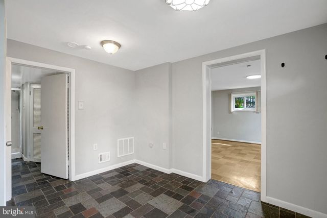 533 N LITTLETON ST, Arlington, VA 22203