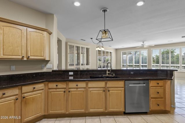 16262 W TAMARACK Lane, Surprise, AZ 85374