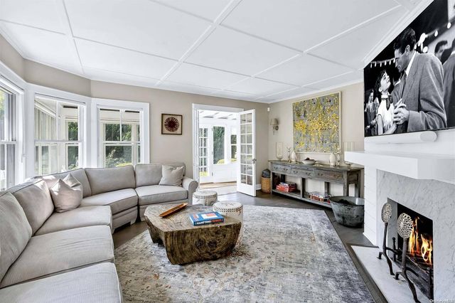 7 Miller Lane, East Hampton, NY 11937