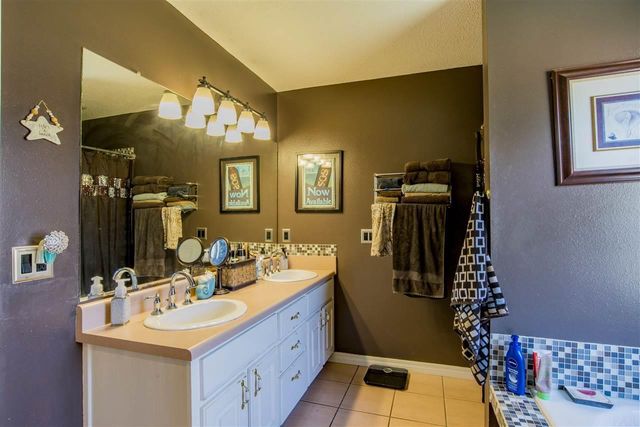 7111 Nelson Street, Navarre, FL 32566