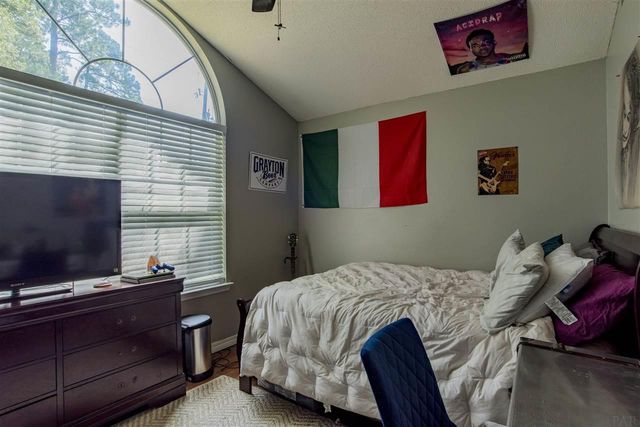 7111 Nelson Street, Navarre, FL 32566