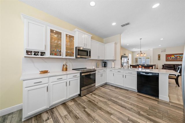 1831 CENTENNIAL AVENUE, St Cloud, FL 34769