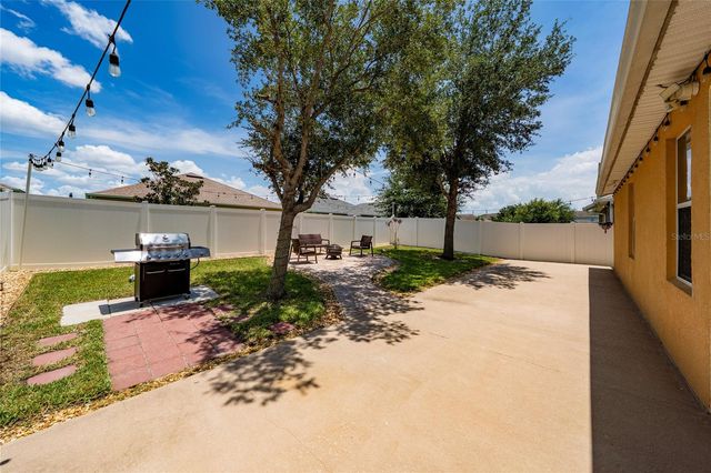 1831 CENTENNIAL AVENUE, St Cloud, FL 34769