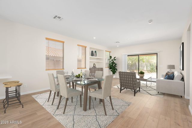 2126 W CAROL ANN Way, Phoenix, AZ 85023