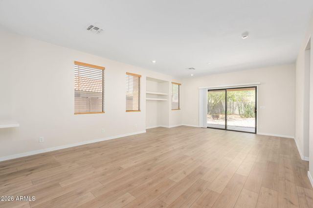 2126 W CAROL ANN Way, Phoenix, AZ 85023