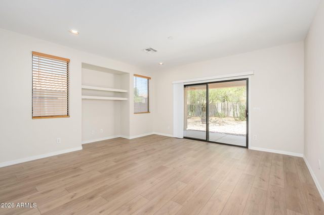 2126 W CAROL ANN Way, Phoenix, AZ 85023