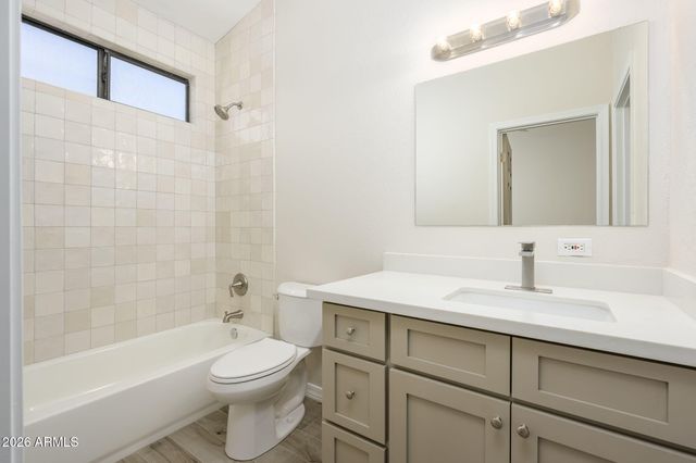 2126 W CAROL ANN Way, Phoenix, AZ 85023