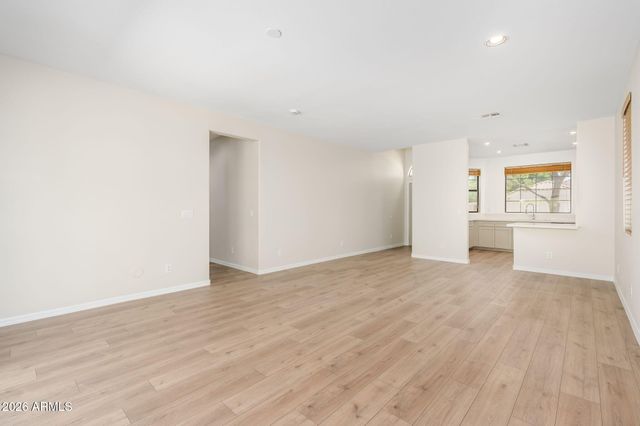 2126 W CAROL ANN Way, Phoenix, AZ 85023