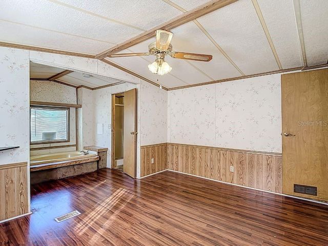 4907 DACCA DRIVE, Tampa, FL 33619