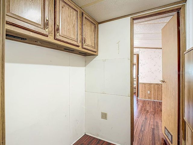 4907 DACCA DRIVE, Tampa, FL 33619