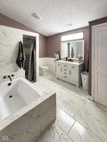 821 N East Street, Tipton, IN 46072