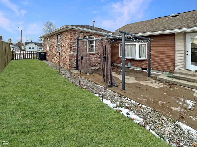 821 N East Street, Tipton, IN 46072