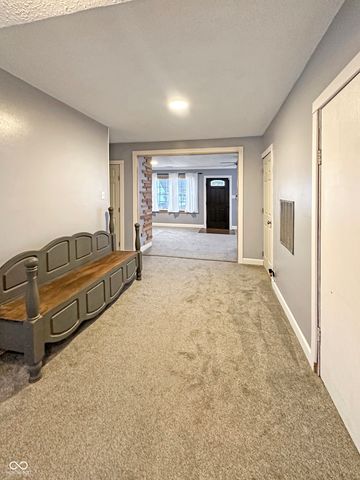 821 N East Street, Tipton, IN 46072