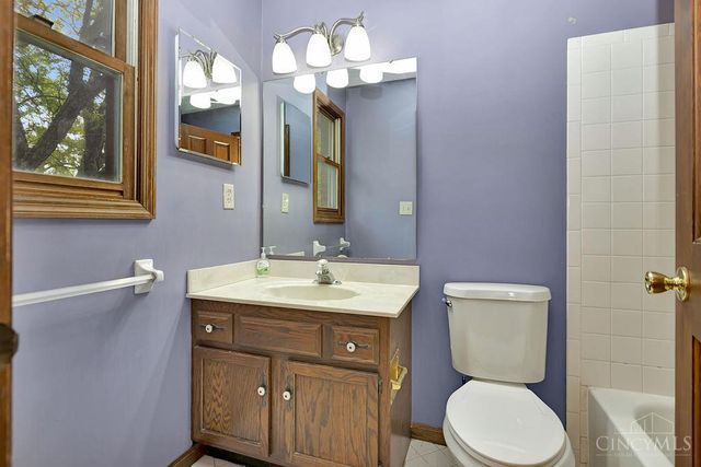 6895 Driftwood Lane, West Chester, OH 45241