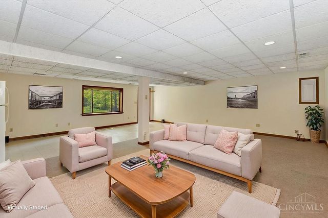 6895 Driftwood Lane, West Chester, OH 45241