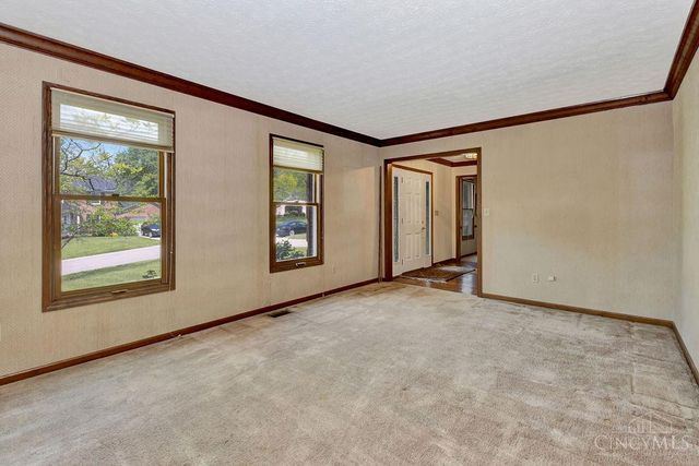 6895 Driftwood Lane, West Chester, OH 45241