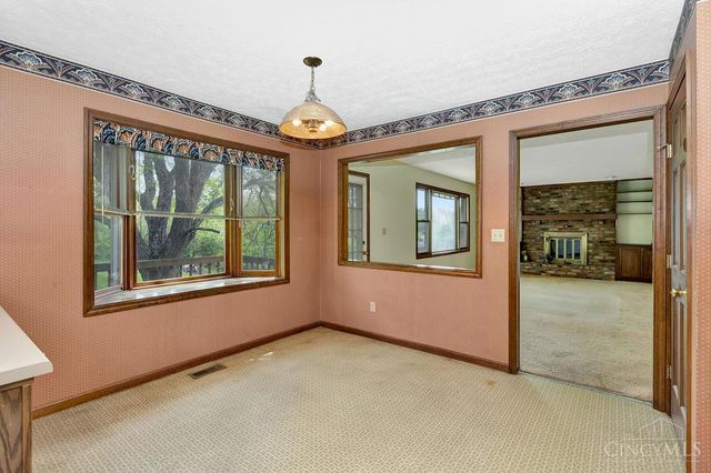 6895 Driftwood Lane, West Chester, OH 45241
