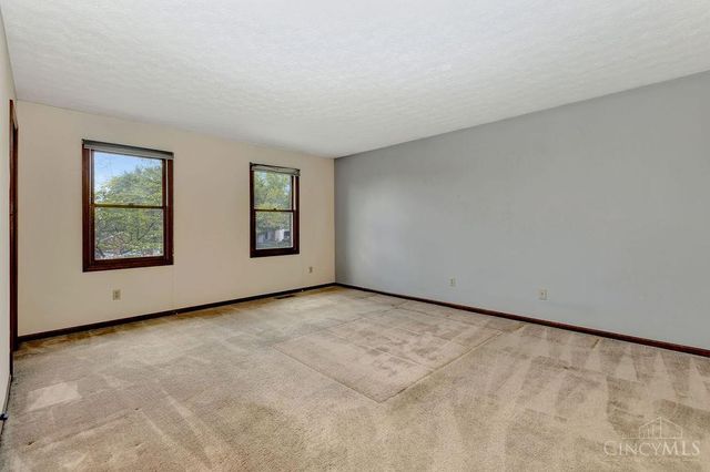 6895 Driftwood Lane, West Chester, OH 45241