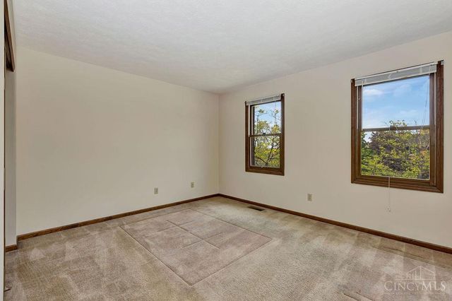 6895 Driftwood Lane, West Chester, OH 45241