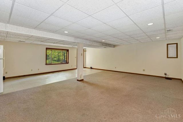6895 Driftwood Lane, West Chester, OH 45241
