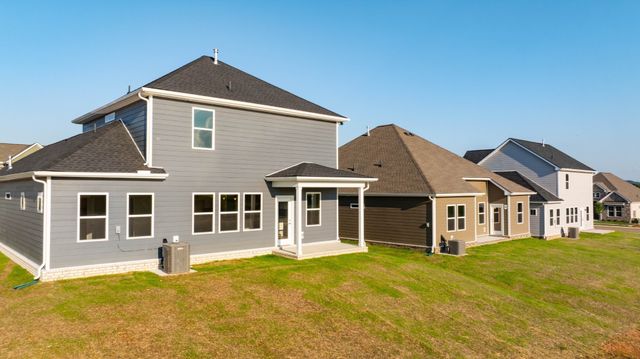 3919 Trinity Woods Rd, Columbia, TN 38401