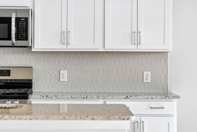 3919 Trinity Woods Rd, Columbia, TN 38401