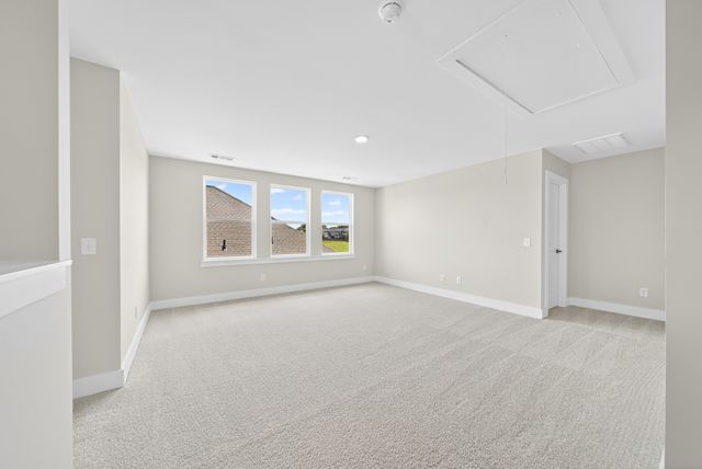 3919 Trinity Woods Rd, Columbia, TN 38401