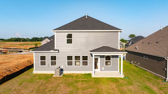 3919 Trinity Woods Rd, Columbia, TN 38401