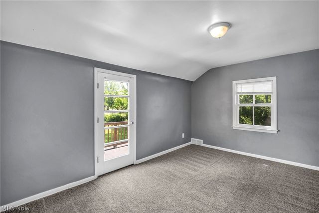 2313 N Taylor Road, Cleveland Heights, OH 44112