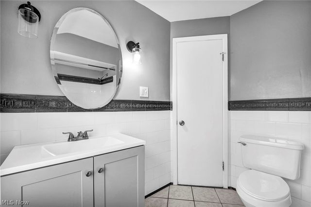 2313 N Taylor Road, Cleveland Heights, OH 44112