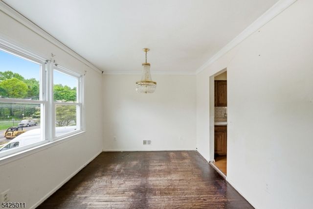 105 Berger St, Franklin Twp., NJ 08873