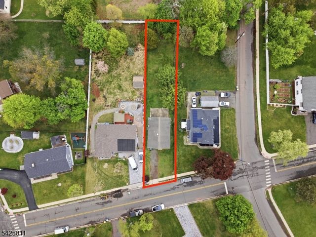105 Berger St, Franklin Twp., NJ 08873