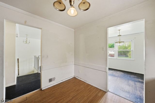 105 Berger St, Franklin Twp., NJ 08873