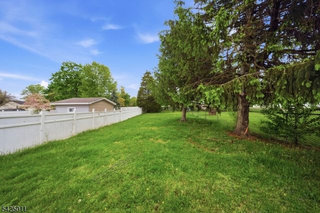 105 Berger St, Franklin Twp., NJ 08873
