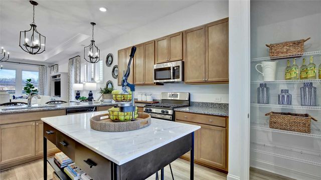 1501 TREGAN AVENUE, Deland, FL 32724