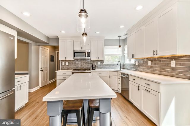 20 ARGYLE LN, Collegeville, PA 19426