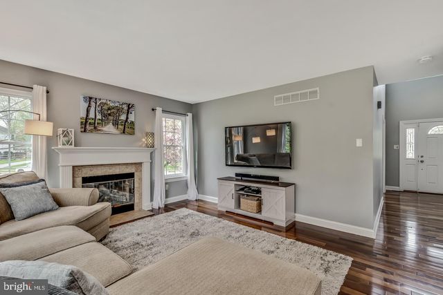 20 ARGYLE LN, Collegeville, PA 19426