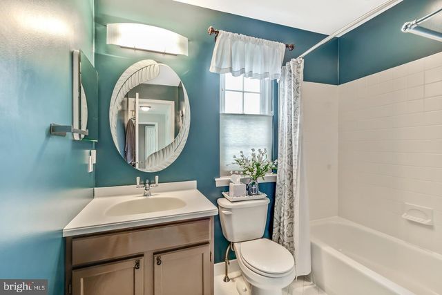 20 ARGYLE LN, Collegeville, PA 19426