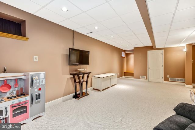 20 ARGYLE LN, Collegeville, PA 19426