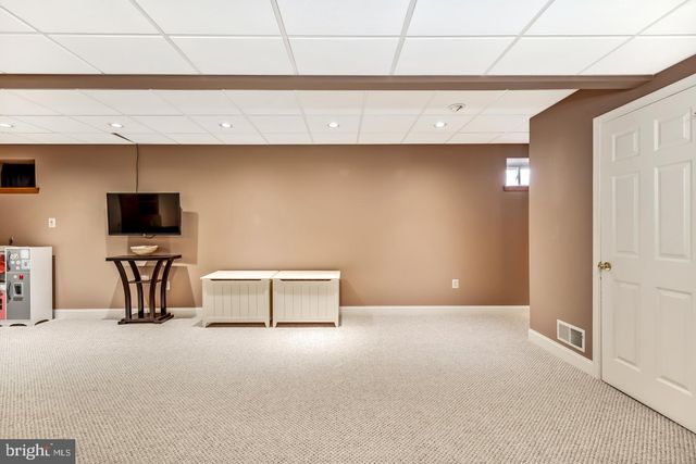 20 ARGYLE LN, Collegeville, PA 19426