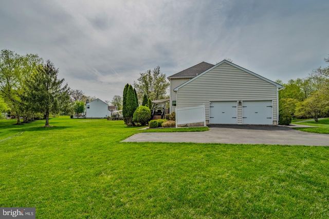 20 ARGYLE LN, Collegeville, PA 19426