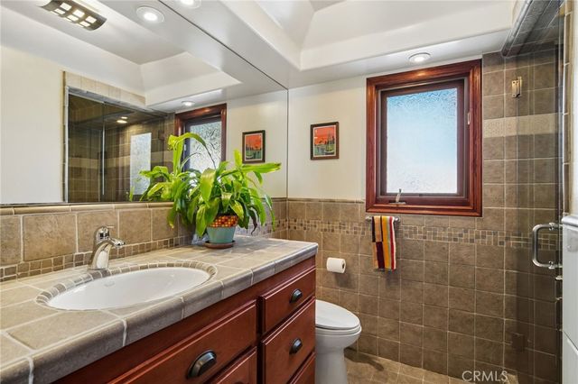 112 Santa Ana Avenue, Long Beach, CA 90803